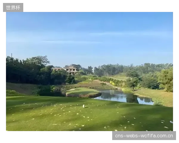 观澜湖高尔夫球场启用LoRaWAN网络,实现对全部12个球场果岭下方浅层地下水位的厘米级监测 观澜湖高尔夫球场启用LoRaWAN网络,实现对全部12个球场果岭下方浅层地下水位的厘米级监测